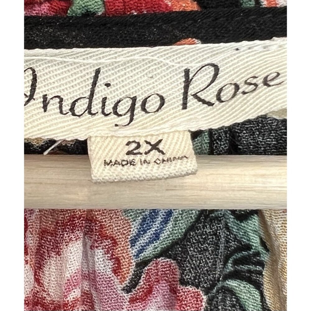 Indigo Rose Women Top Plus Size 2X Peasant Black Floral Blouse Black Red - Picture 3 of 9